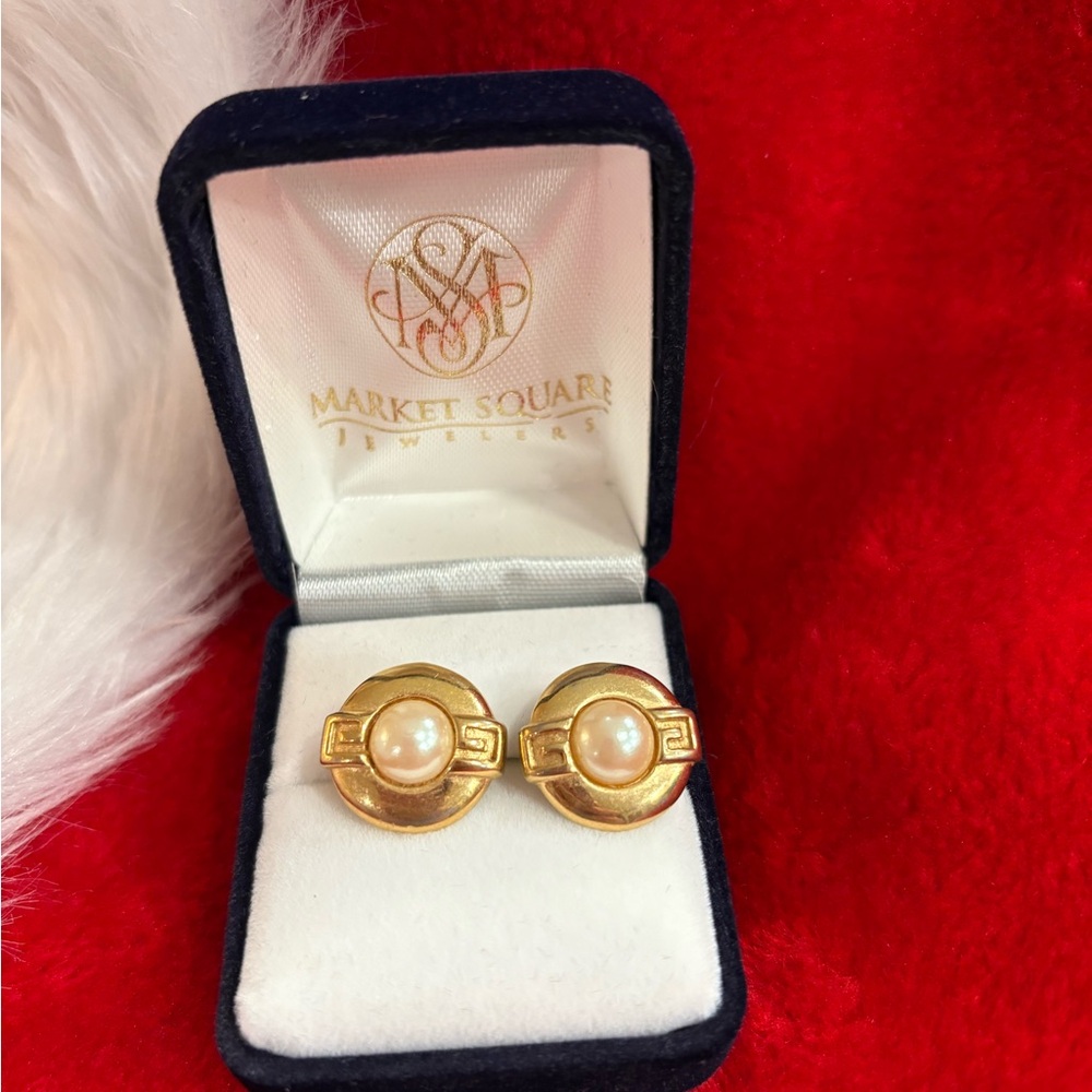 Givenchy Vintage (90s) Classic Gold and Pearl Earrings